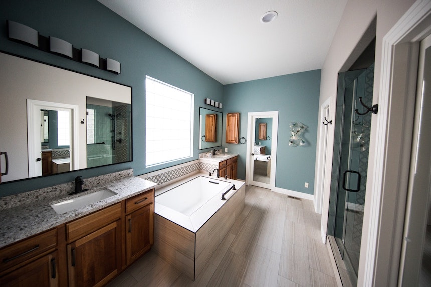 What-to-Know-When-Renovating-a-Bathroom