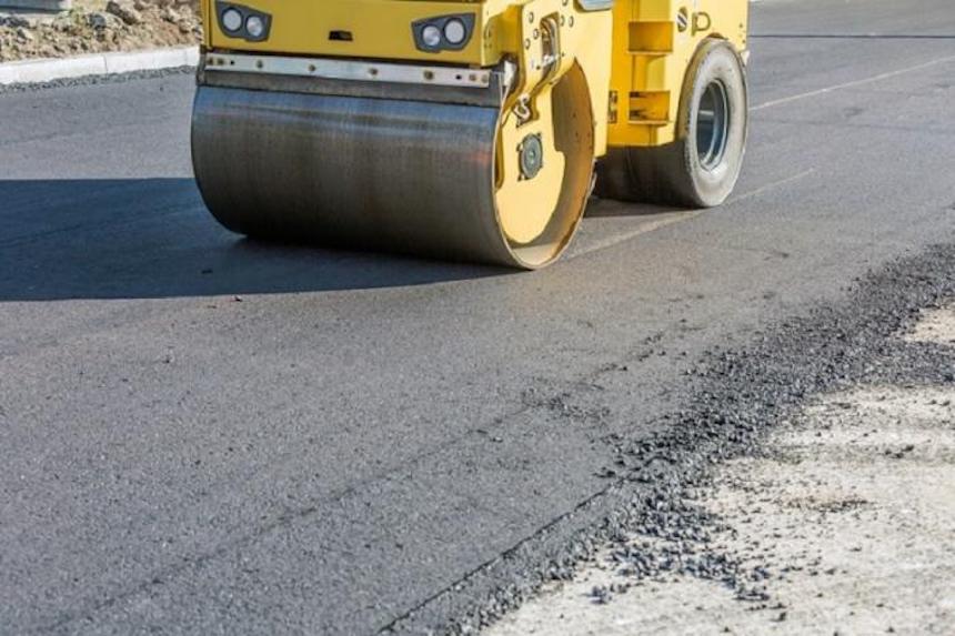 How-to-Ensure-That-Your-Asphalt-Paving-Contractor-Is-Right