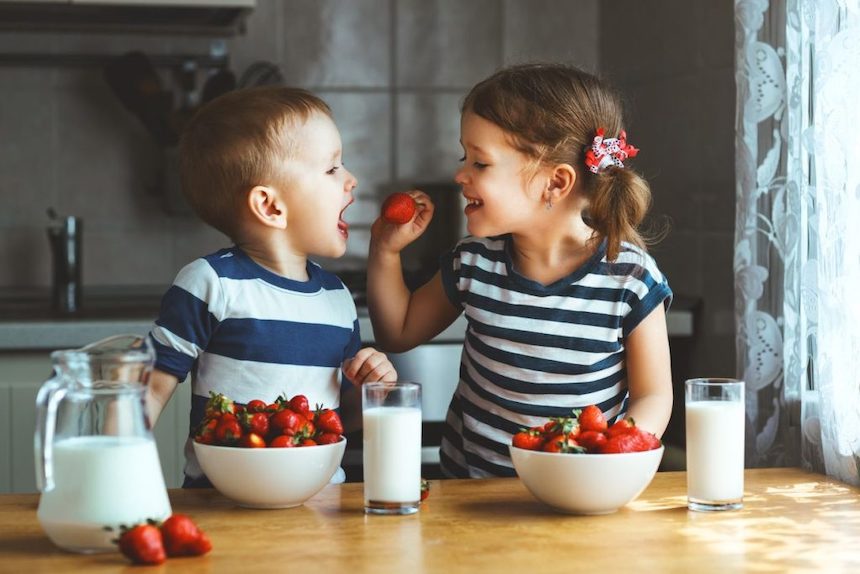 3-foods-that-help-kids-stay-sharp-and-happy